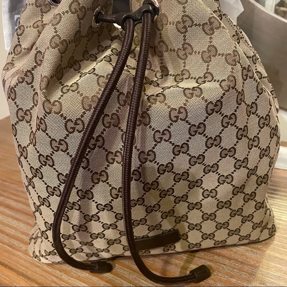 New Gucci GG Monogram Drawstring Backpack - Retired Style - Picture 6 of 15
